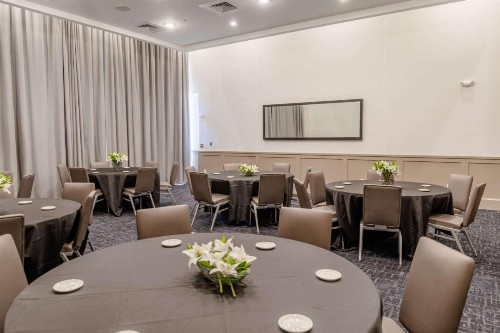 TRYP by Wyndham Savannah - image 30
