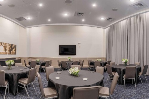 TRYP by Wyndham Savannah - image 31