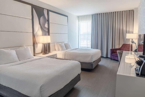TRYP by Wyndham Savannah - image 34