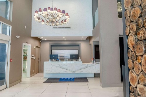 TRYP by Wyndham Savannah - image 6