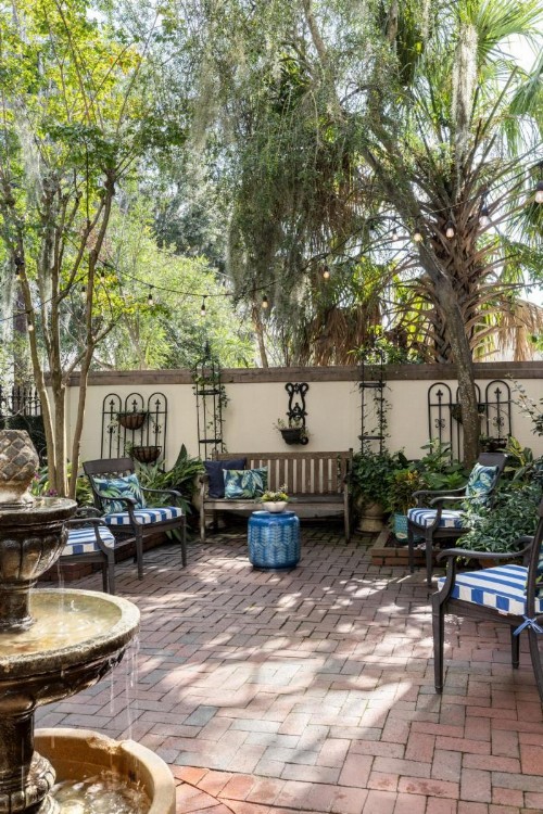 Hamilton Turner Inn - image 11