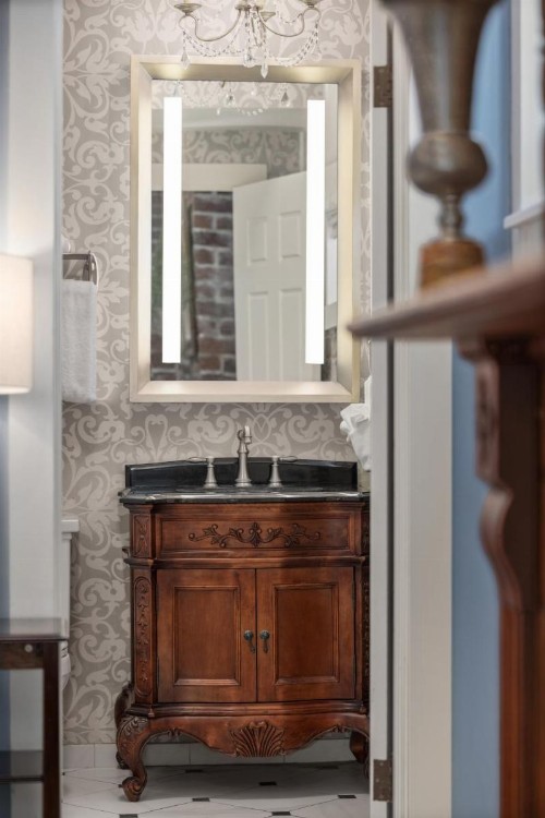 Hamilton Turner Inn - image 21