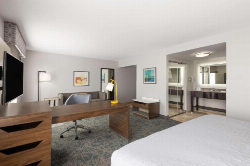 Hampton Inn And Suites Savannah-Airport - image 20