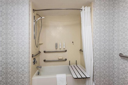 Hampton Inn And Suites Savannah-Airport - image 37