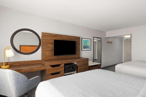 Hampton Inn And Suites Savannah-Airport - image 42