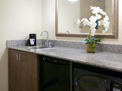 Hampton Inn And Suites Savannah-Airport - image 8
