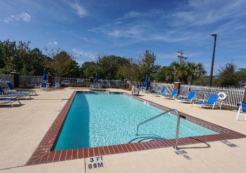 Holiday Inn Express Hotel & Suites Savannah Midtown an IHG Hotel - image 22