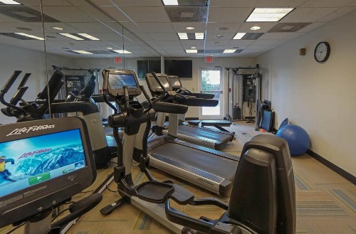 Holiday Inn Express Hotel & Suites Savannah Midtown an IHG Hotel - image 38