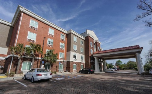 Holiday Inn Express Hotel & Suites Savannah Midtown an IHG Hotel - image 48