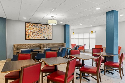 Holiday Inn Express Hotel & Suites Savannah Midtown an IHG Hotel - image 50