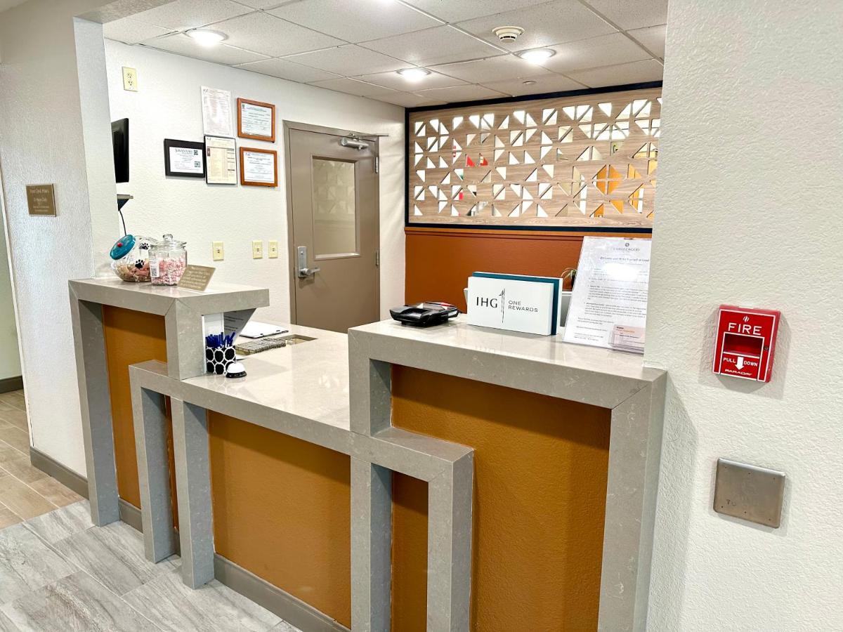 Candlewood Suites Savannah Airport an IHG Hotel - image 2