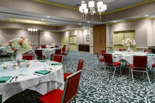 Holiday Inn Savannah Historic District an IHG Hotel - image 23
