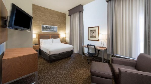 Holiday Inn Savannah Historic District an IHG Hotel - image 30