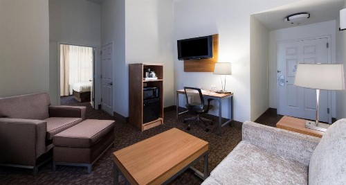 Holiday Inn Savannah Historic District an IHG Hotel - image 32