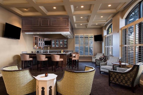 Holiday Inn Savannah Historic District an IHG Hotel - image 42