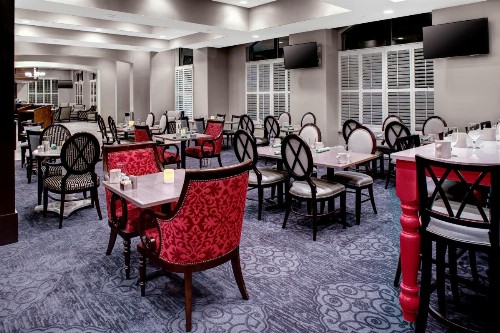 Holiday Inn Savannah Historic District an IHG Hotel - image 8