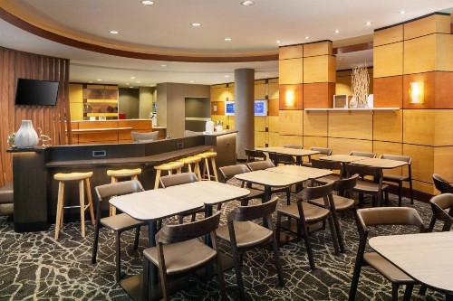 SpringHill Suites by Marriott Savannah I-95 South - image 21