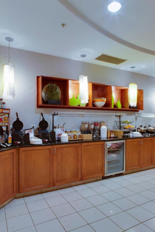 SpringHill Suites by Marriott Savannah I-95 South - image 23