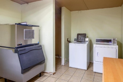 Quality Inn Midtown Savannah - image 24