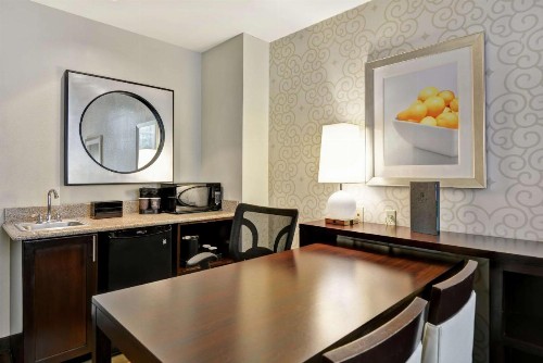 Embassy Suites Savannah Airport - image 24