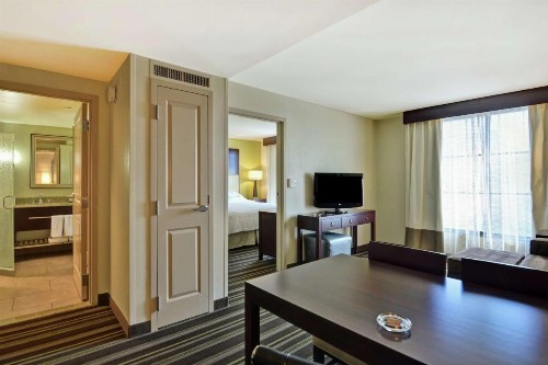 Embassy Suites Savannah Airport - image 30