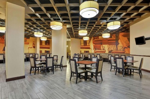 Embassy Suites Savannah Airport - image 38