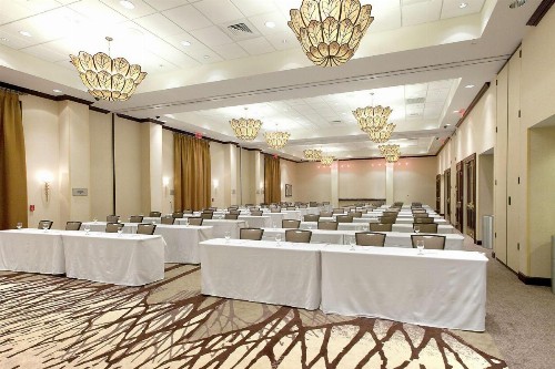 Embassy Suites Savannah Airport - image 39