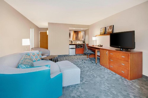 Courtyard by Marriott Savannah Midtown - image 23