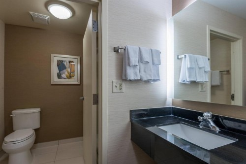 Fairfield Inn & Suites Savannah I-95 South - image 18