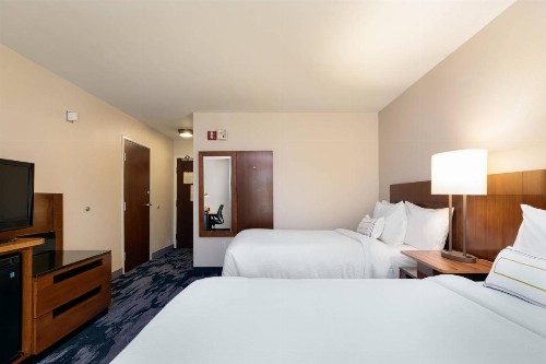 Fairfield Inn & Suites Savannah Airport - image 10