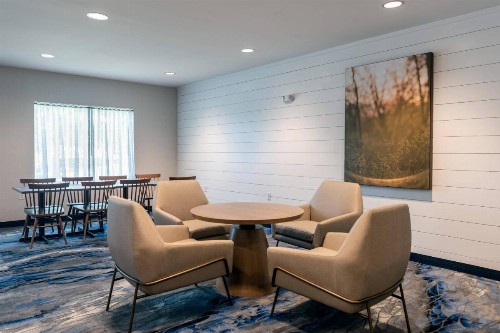 Fairfield Inn & Suites Savannah Airport - image 17