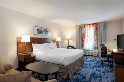 Fairfield Inn & Suites Savannah Airport - image 6