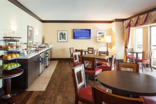 Marriott Savannah Riverfront - image 27