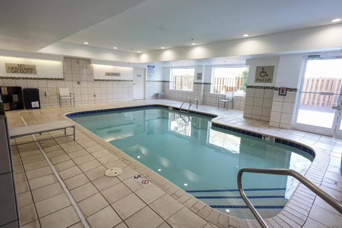 SpringHill Suites Savannah Midtown - image 2