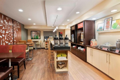 TownePlace Suites Savannah Midtown - image 7