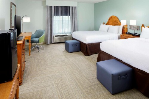 Hampton Inn & Suites Savannah/Midtown - image 24