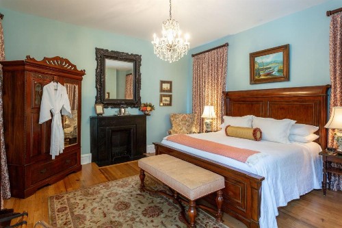 Kehoe House Historic Inns of Savannah Collection - image 25