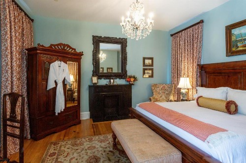 Kehoe House Historic Inns of Savannah Collection - image 28