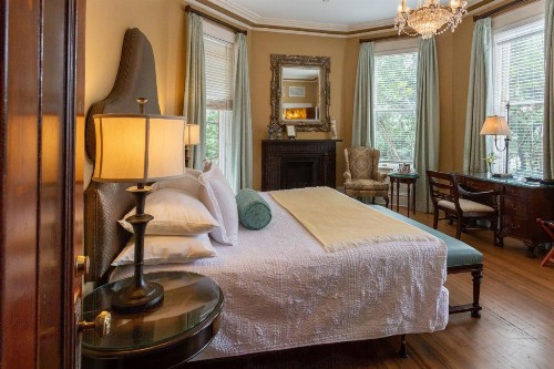 Kehoe House Historic Inns of Savannah Collection - image 43
