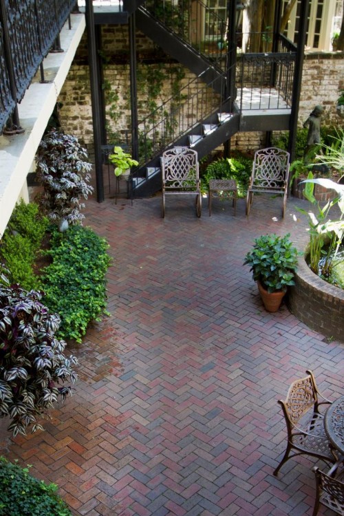 Eliza Thompson House Historic Inns of Savannah Collection - image 40