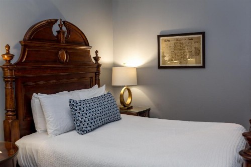 East Bay Inn Historic Inns of Savannah Collection - image 2