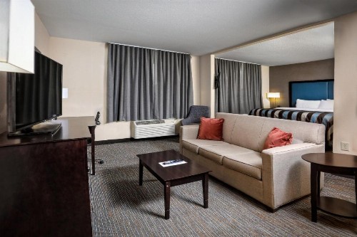 Wingate by Wyndham Savannah Pooler - image 23