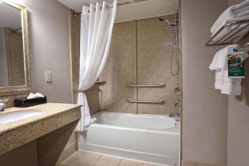 Wingate by Wyndham Savannah Pooler - image 7