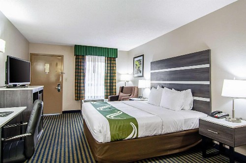 Quality Inn Savannah I-95 - image 10