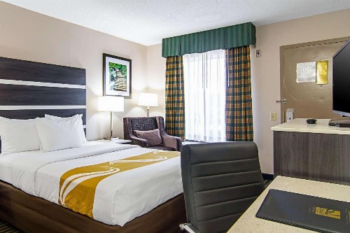 Quality Inn Savannah I-95 - image 19