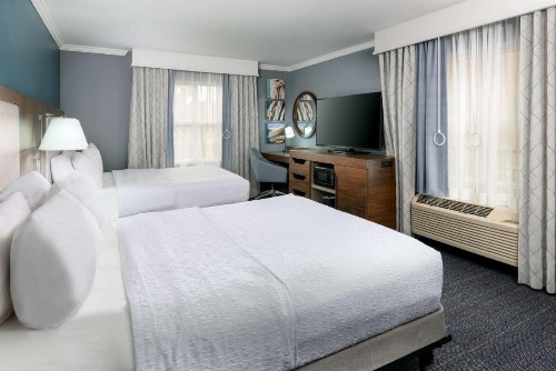 Hampton Inn Savannah Historic District - image 19