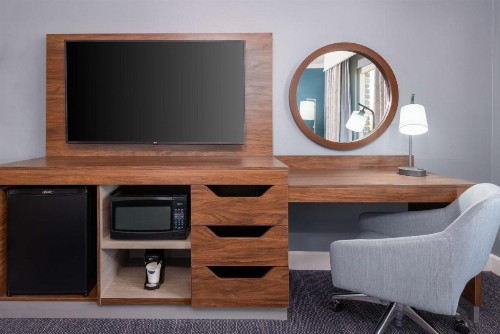 Hampton Inn Savannah Historic District - image 21