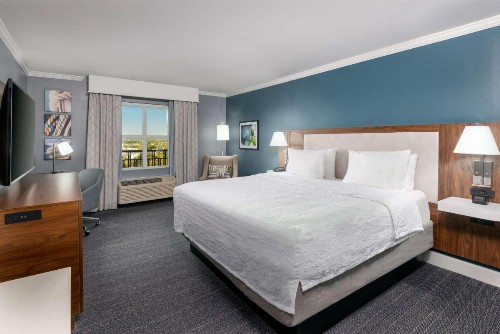 Hampton Inn Savannah Historic District - image 23