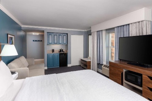 Hampton Inn Savannah Historic District - image 24