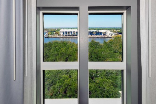 Hampton Inn Savannah Historic District - image 27